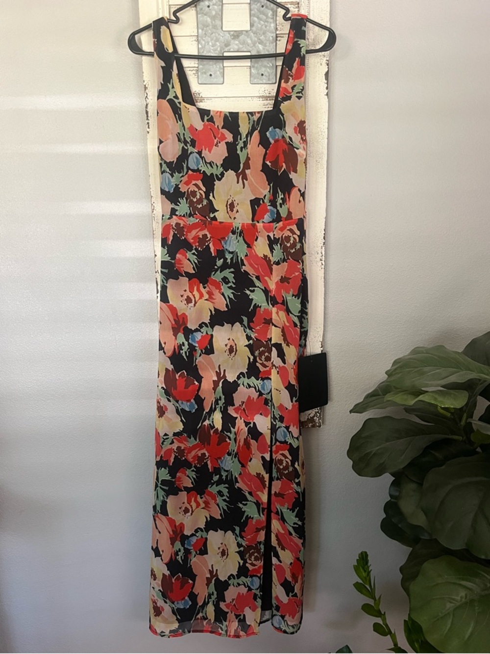 Lulu's Miya Black Multi Floral Sleeveless Maxi Dress - Picture 4 of 6